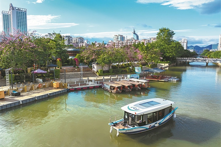 Fuzhou waters make a splash