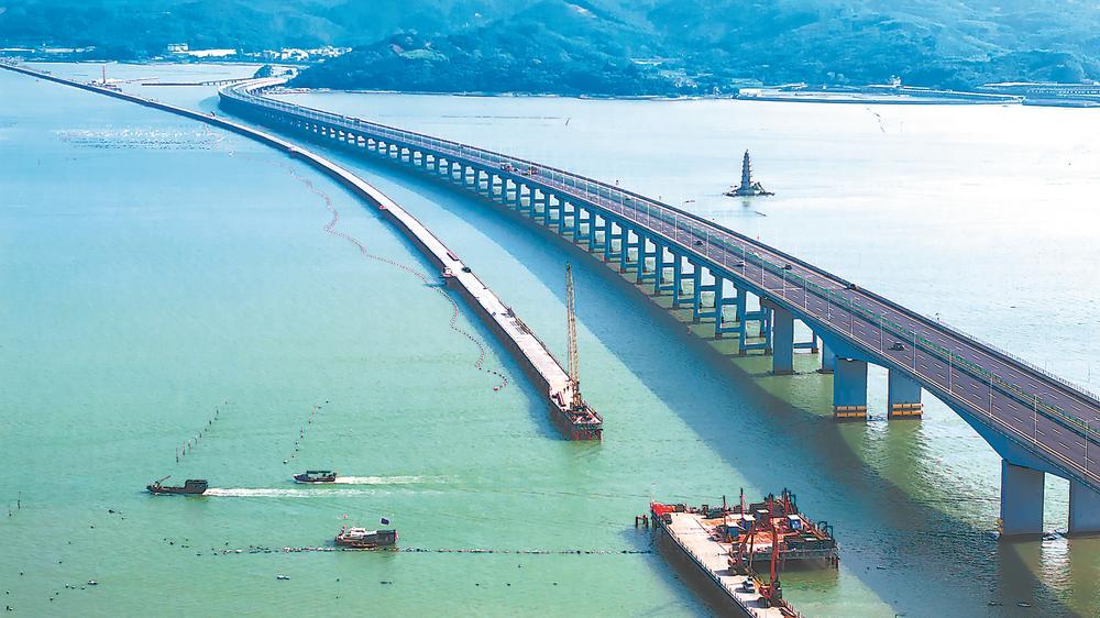 漳汕高铁福建段控制性工程——漳江湾跨海特大桥主栈桥