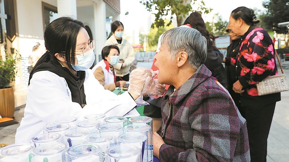 “你的样子”同心敬老乡村行活动走进宁化县翠江镇