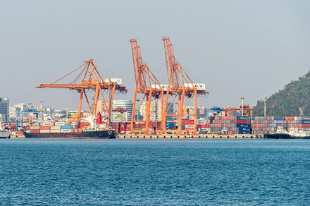 Xiamen expands pilot shipping route to Cape Town