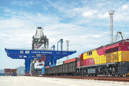 Container port in Xiamen model for automated operations